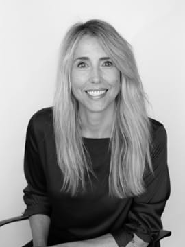 Headshot of Nicole Svec